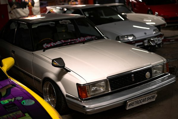 Collier pierre ras de cou : l'accessoire tendance à adopter